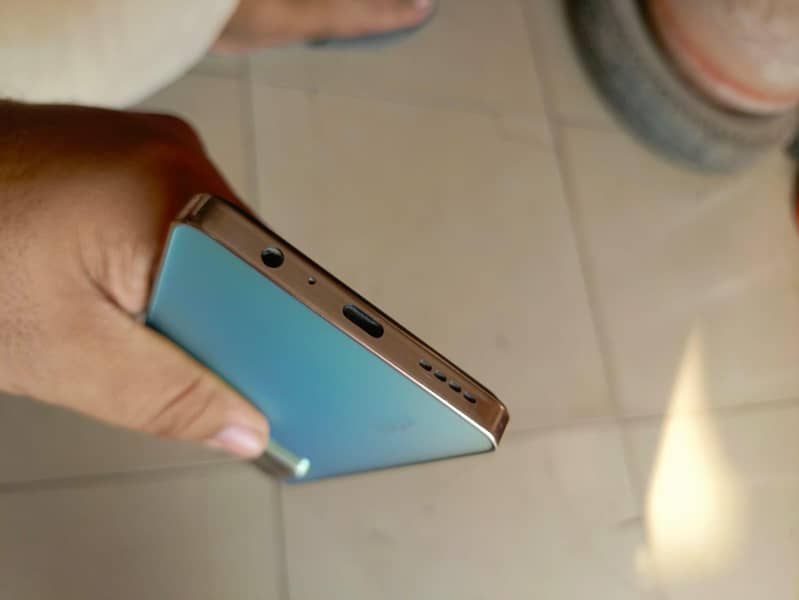Infinix Note 30 Pro 4