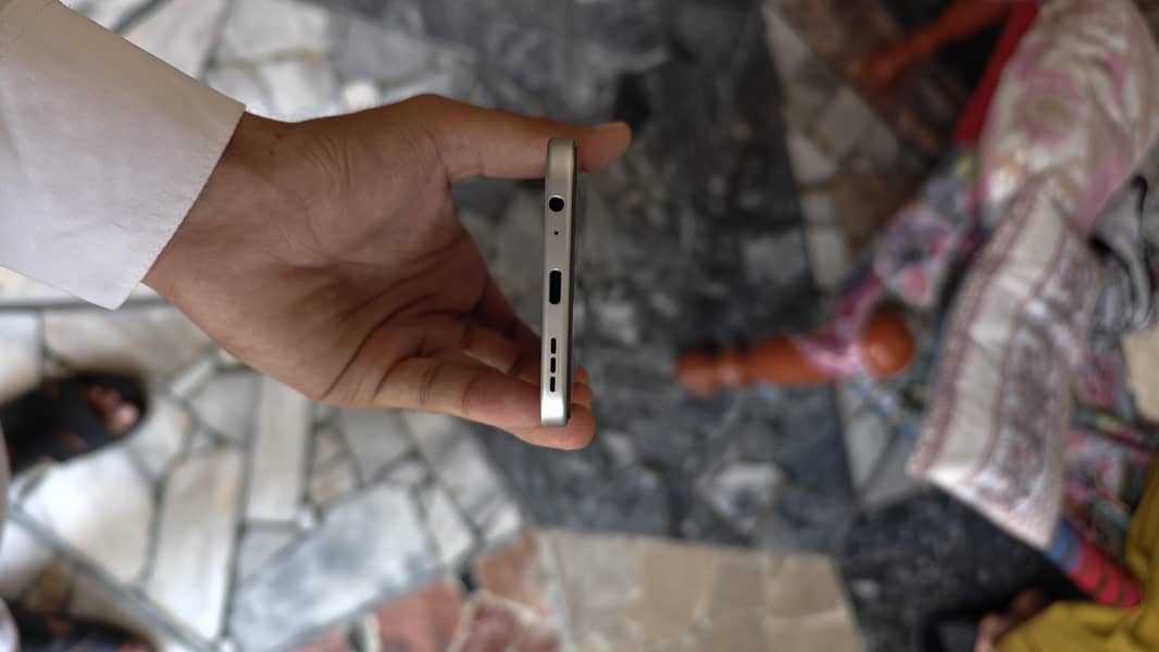 Infinix hot 60 pro 4
