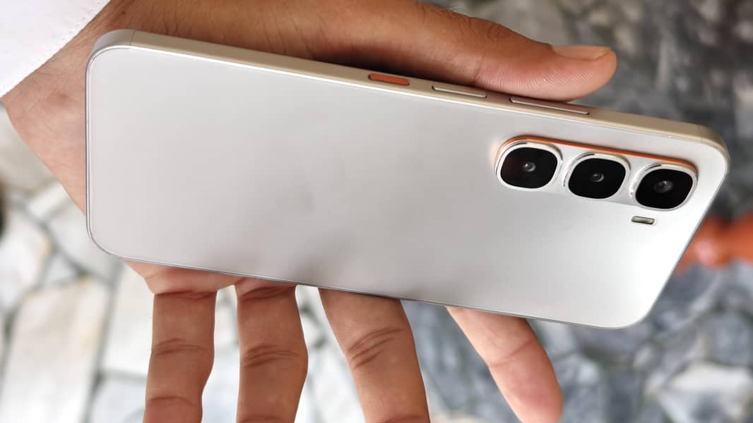 Infinix hot 60 pro 5