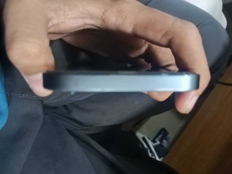 Apple iPhone 12 Pro 2
