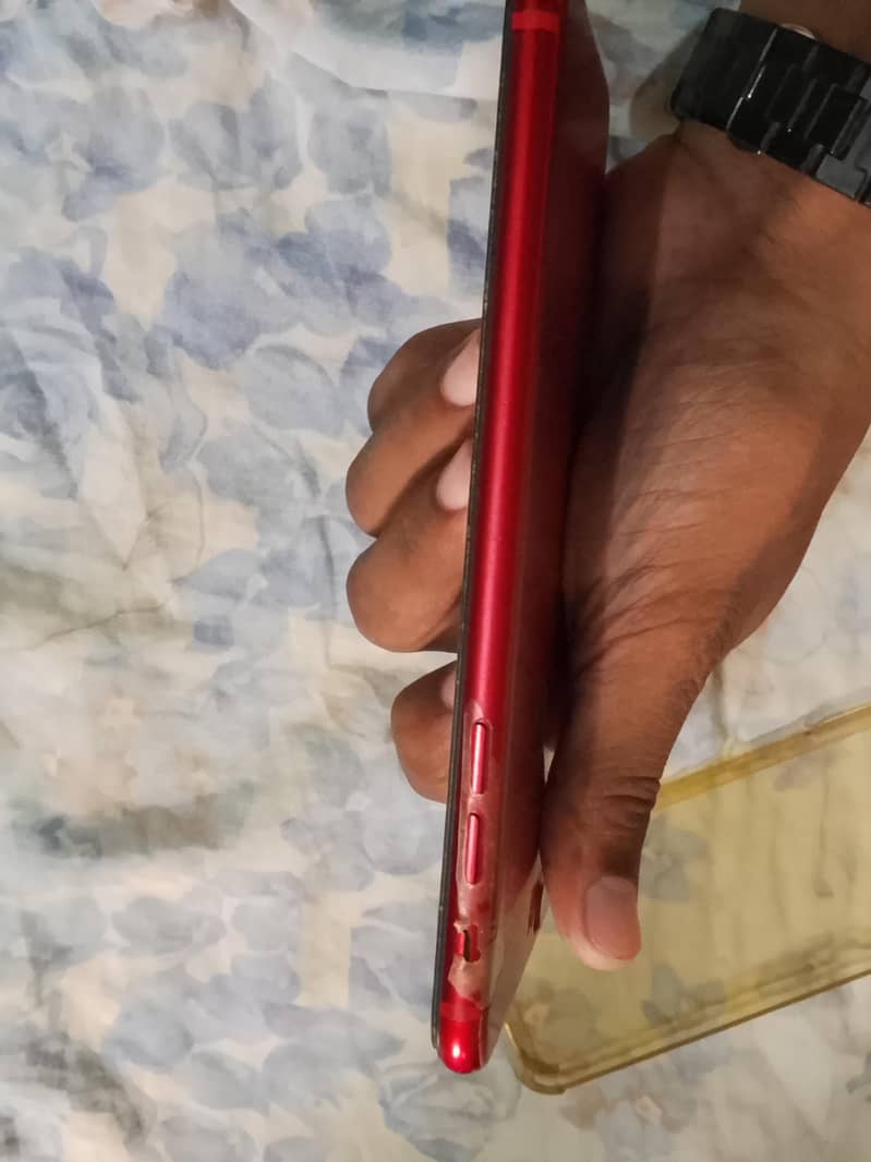 Apple iPhone 8 Plus 3