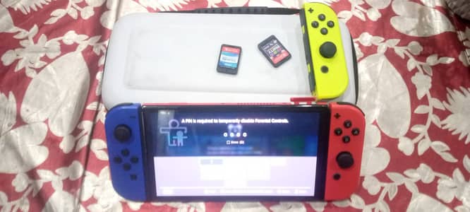 Nintendo Switch Gaming Console