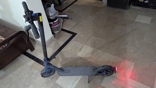 Mi electric scooter