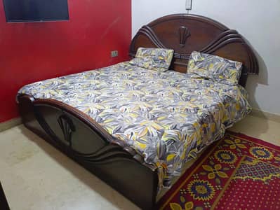 Pure sheesham palai bed set for sale
