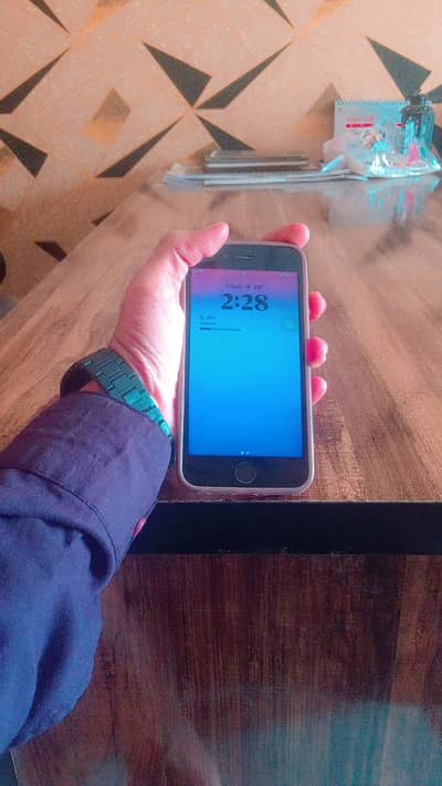 Apple iPhone 8