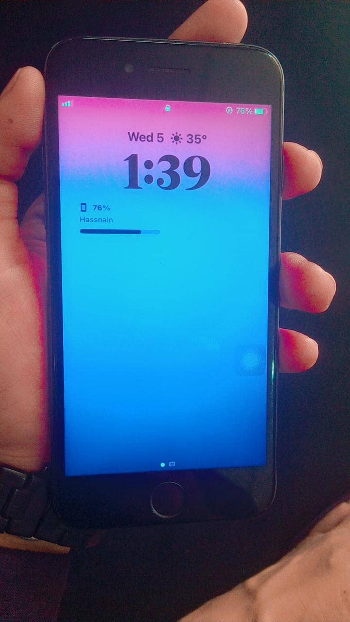 Apple iPhone 8 6
