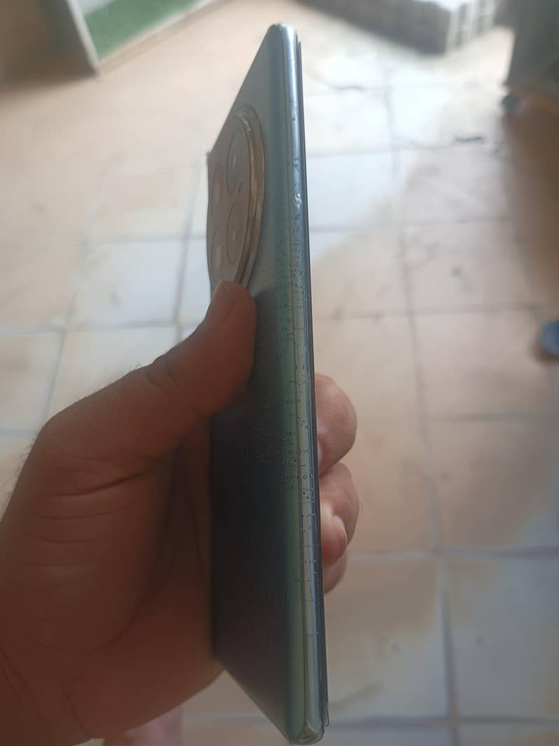 Infinix Zero 40 2