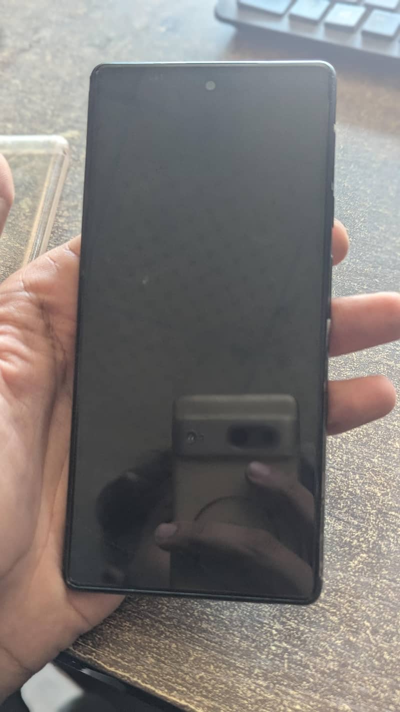 Google Pixel 6 4