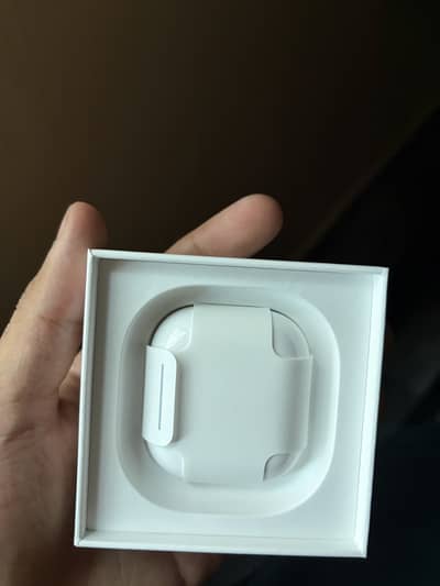 New airpods 4 active noise canceling