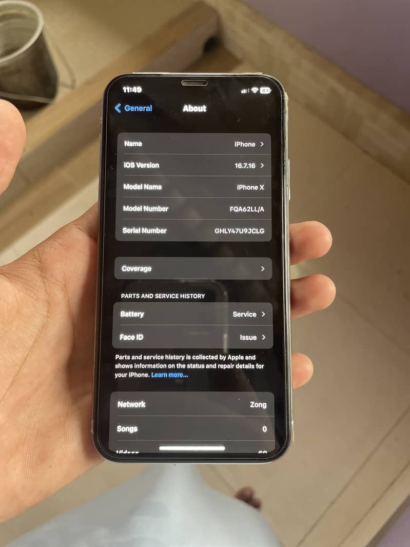 Apple iPhone X 4