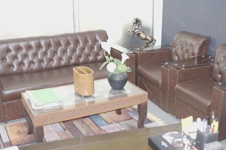 5 SEATER SOFA 0