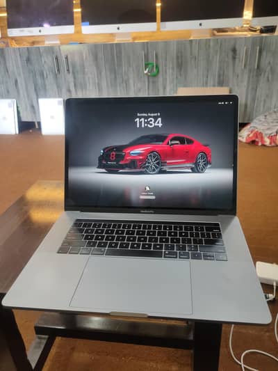 MacBook Pro 15-inch 2018 | Core i9 | 32GB RAM | 500GB SSD