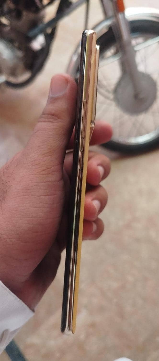 Infinix Note 40 Pro 2