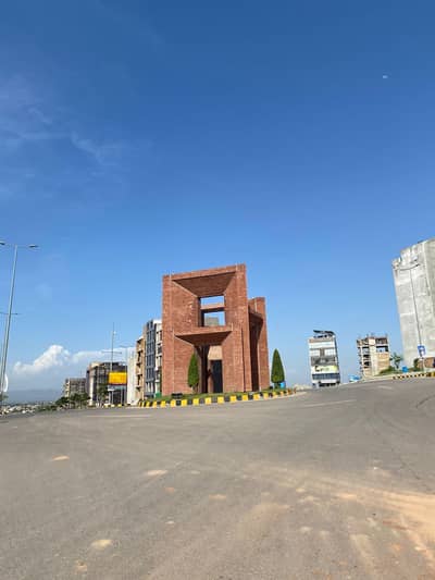 4th Avenue Prime Residential Plot for Sale Excellent Location, sector B