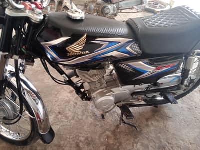 Honda 125 24.25 model very good condition engine and body 10.9