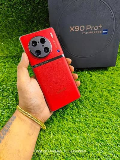 vivo X90 pro plus 12GB RAM 256GB memory 0325/1268/477