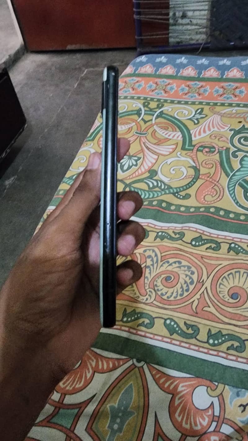 Google Pixel 6a 1