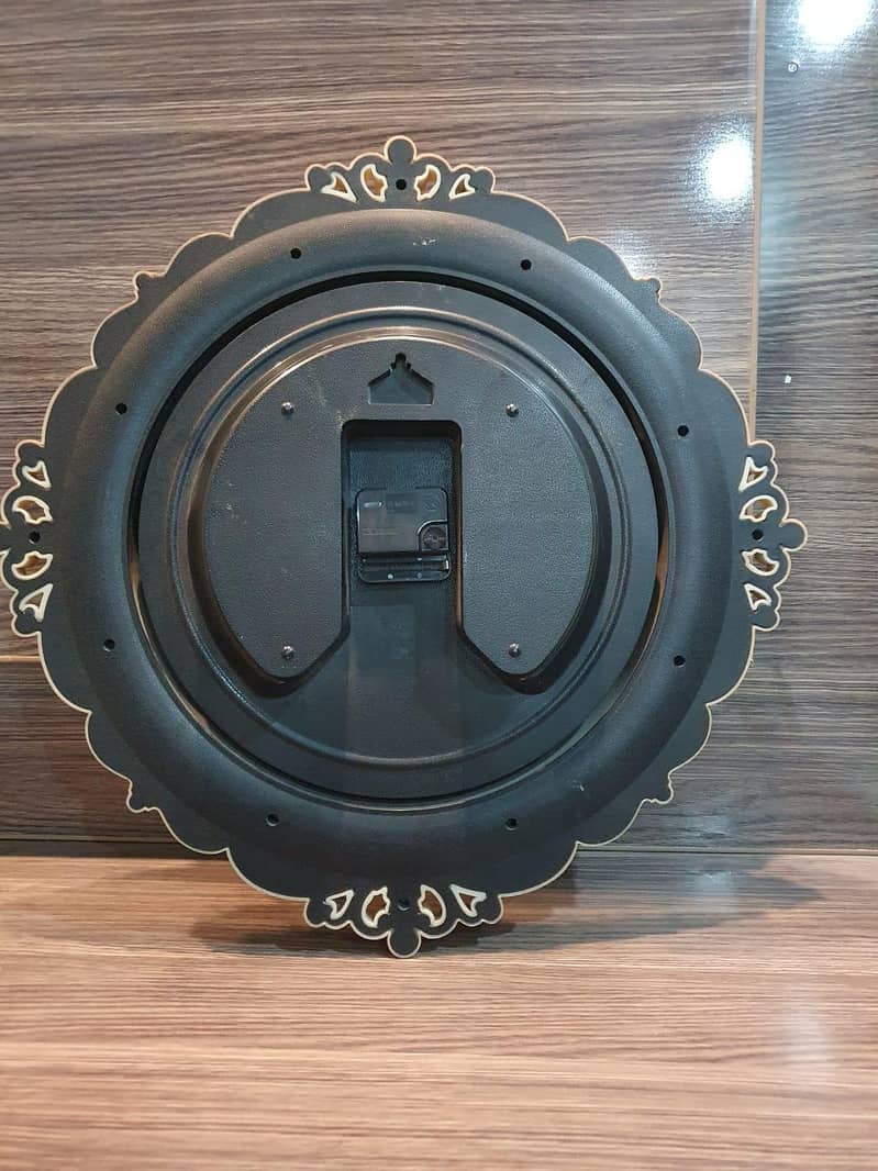 wall clock 2