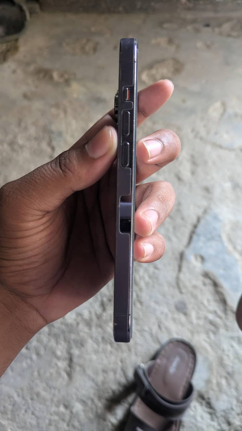 Apple iPhone 14 Pro 5