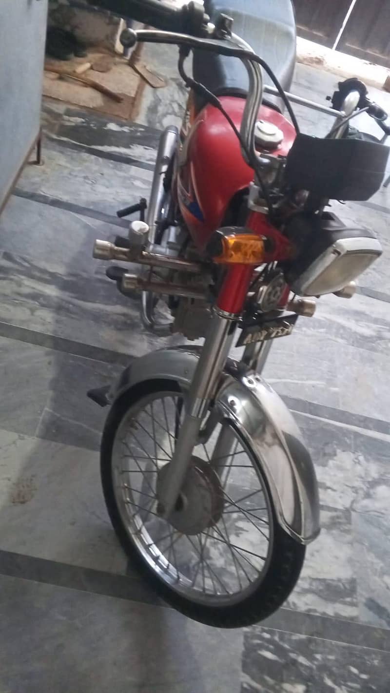 Honda CD70cc 5