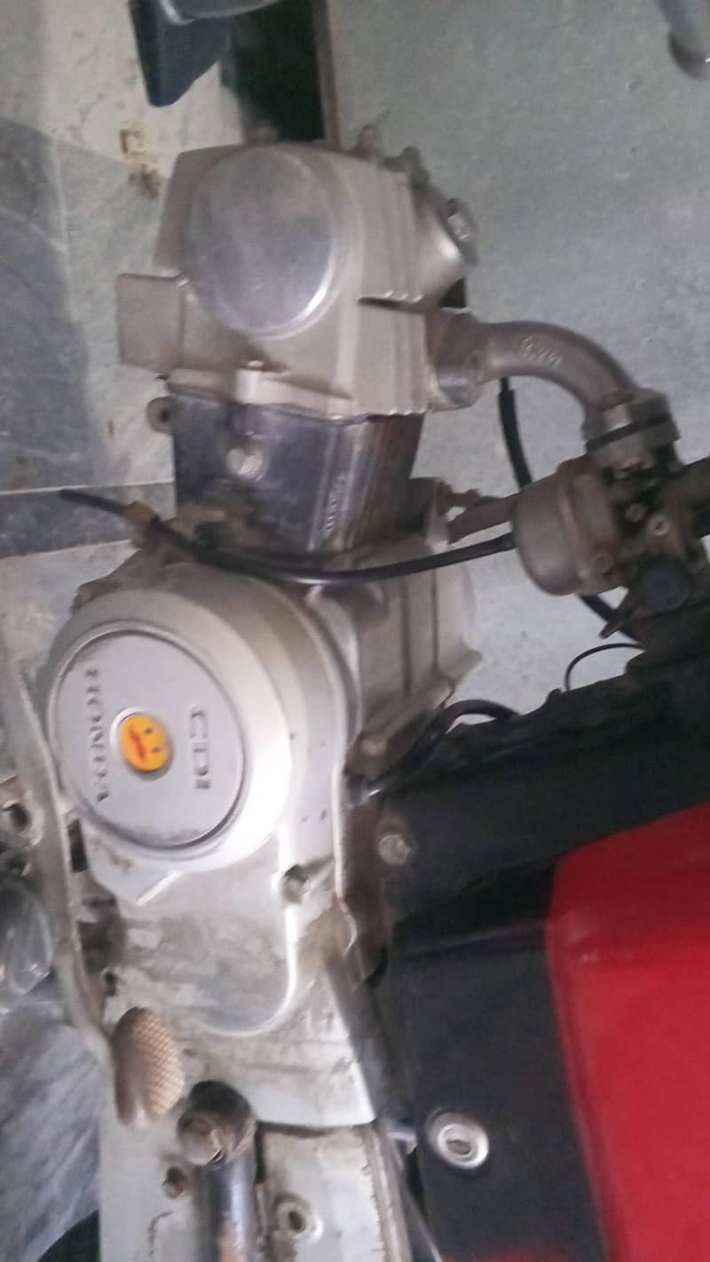 Honda CD70cc 16