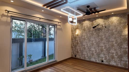 Prime Location In Askari 5 10 Marla House For sale