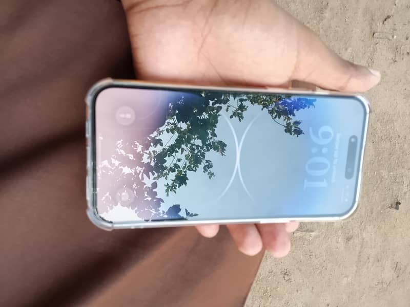 Apple iPhone 14 Pro Max 2