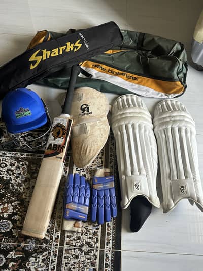 Good quality cricket kit