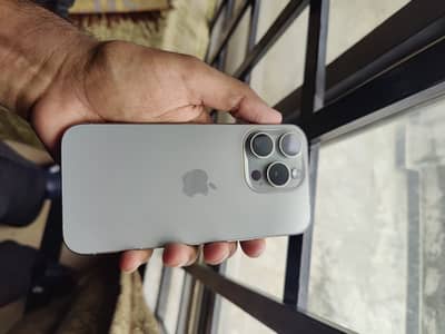Apple iPhone 15 Pro