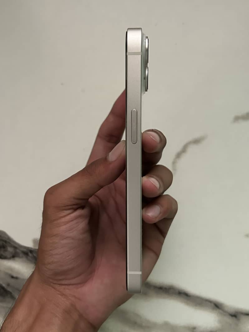 Apple iPhone 14 2