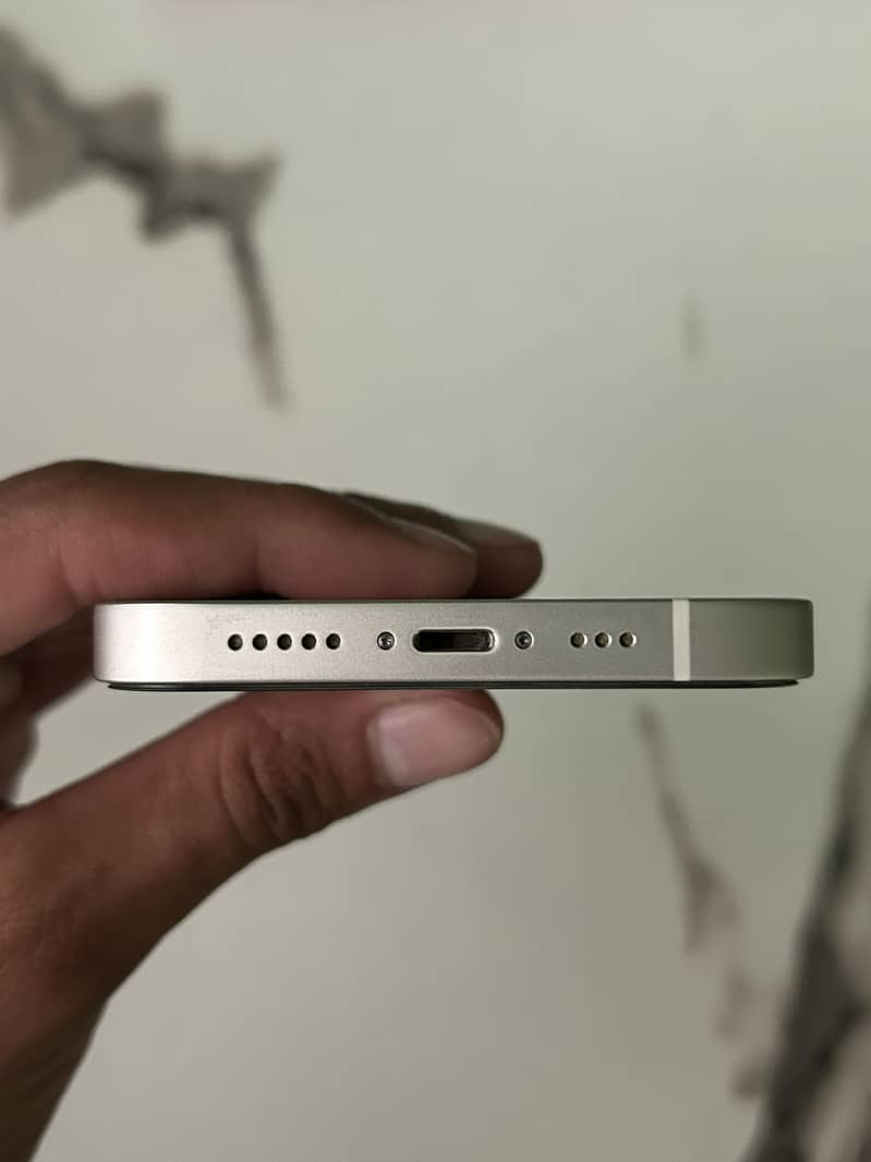 Apple iPhone 14 5