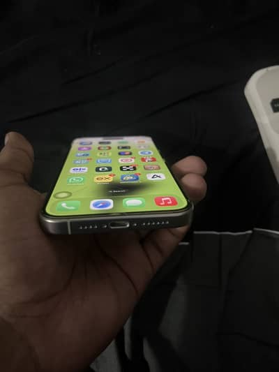 Apple iPhone 15 Pro Max