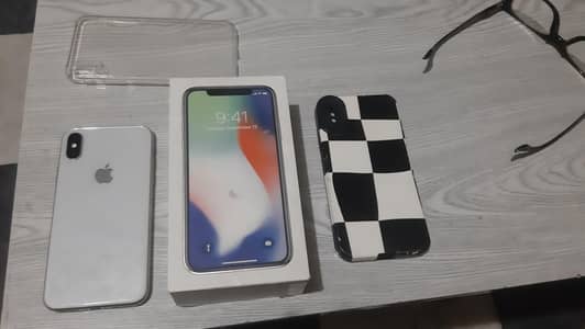 Apple iPhone X pta aproved READ FULL