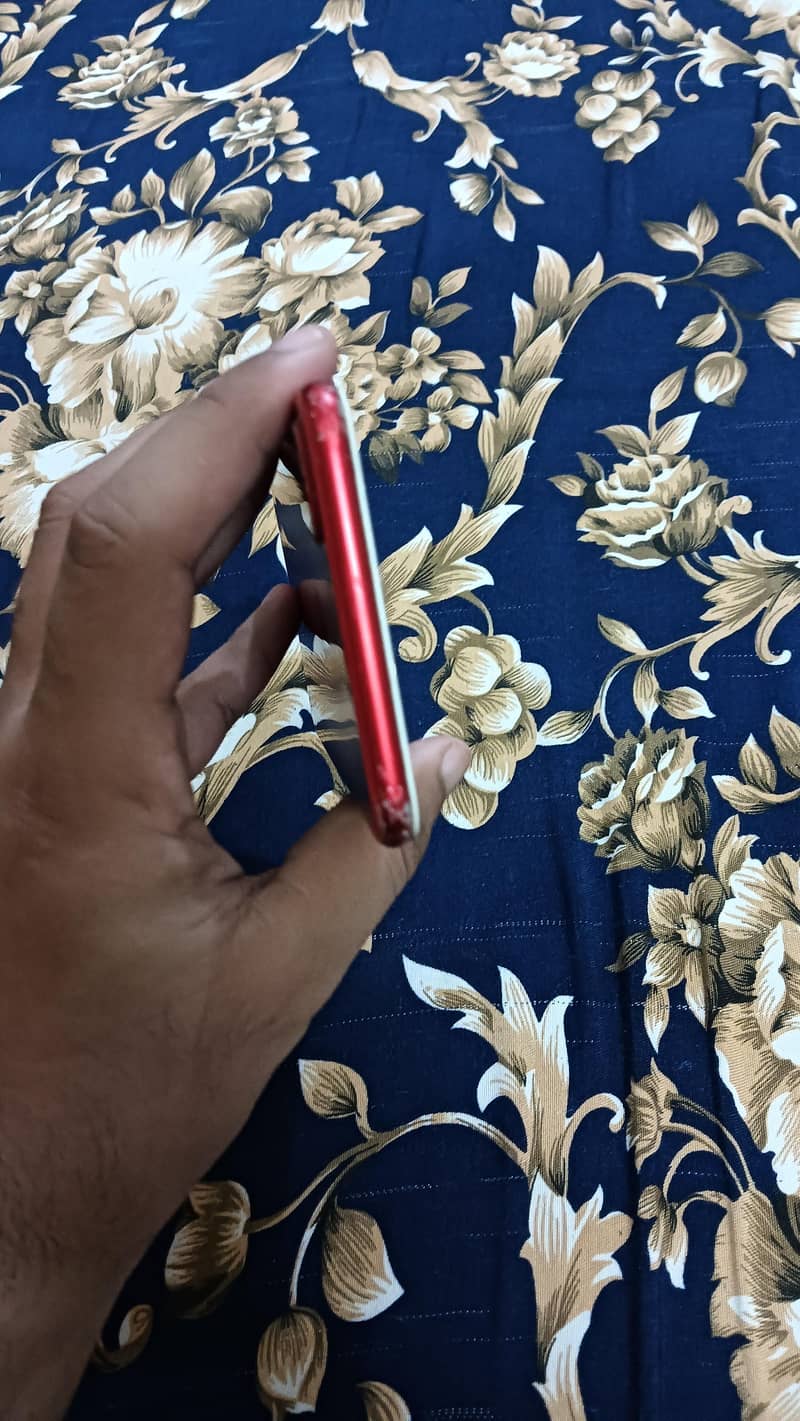 Apple iPhone 7 Plus 5