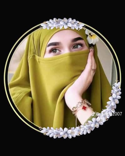 Ayesha 