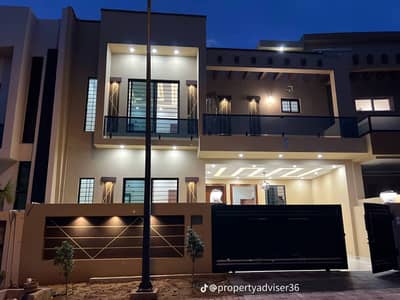 8 Marla Brand New Park Face House For Sale