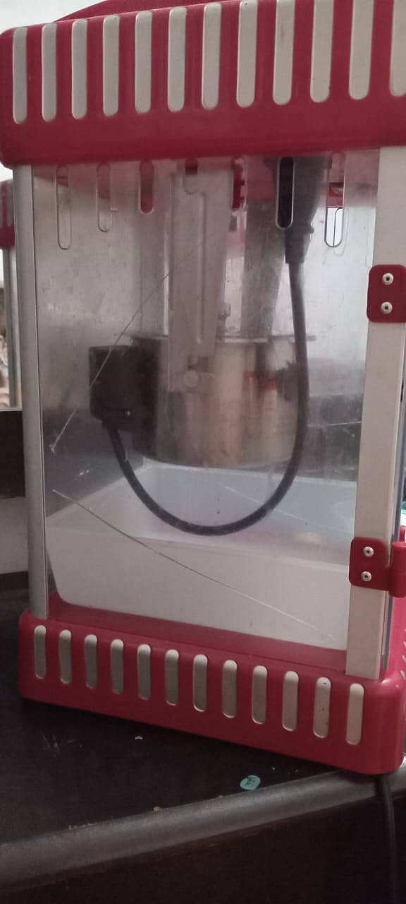 Pop corn maker 9