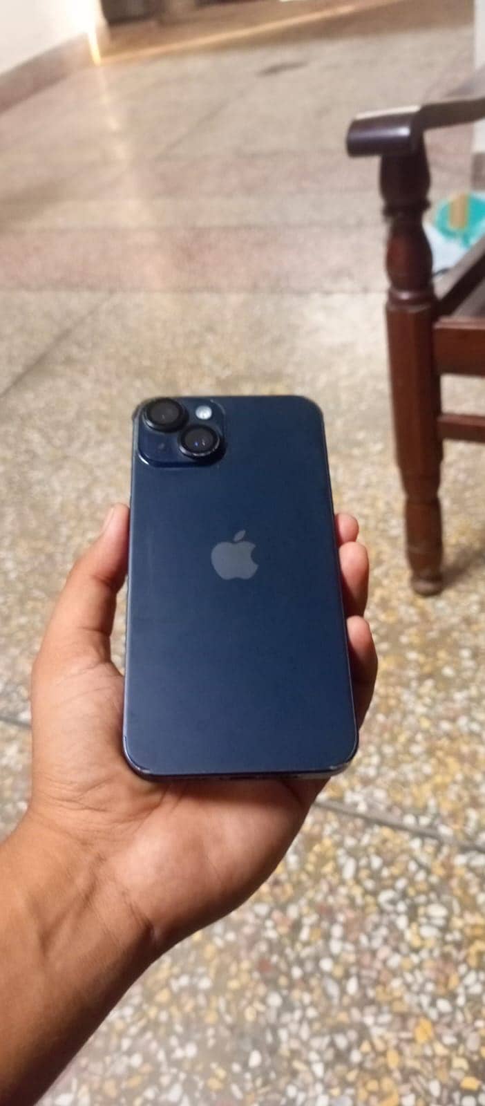 Apple iPhone 14 3