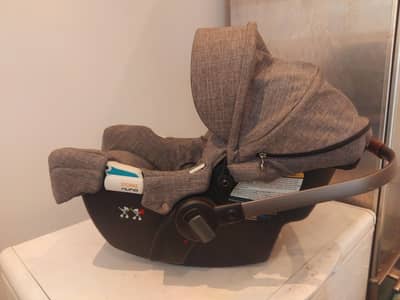 Title  Premium Baby Car Seat – Gently Used, Excellent Condition 9/10