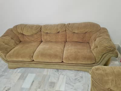 brown colour 5 seater sofa set