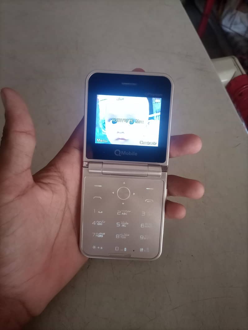 QMobile Qphantom 2