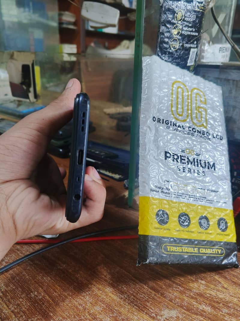 OPPO A54 5