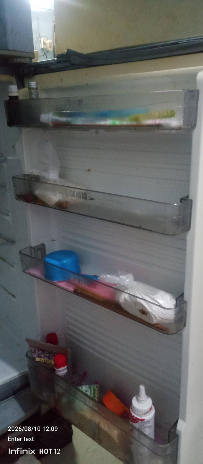 medium size fridge 3