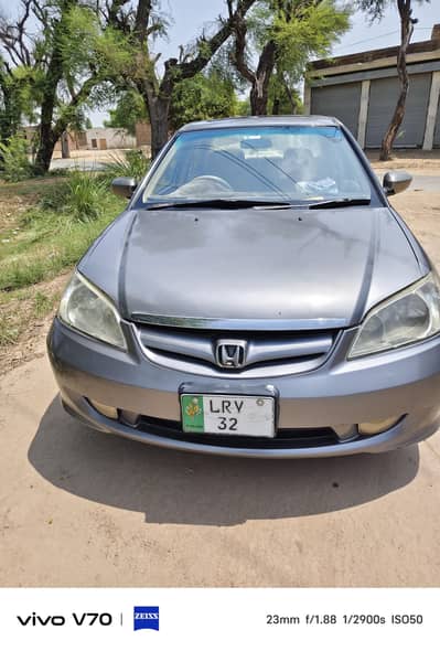 Honda Civic Oriel 2004