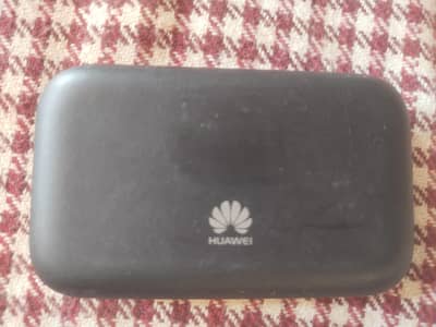Huawei 4G LTE WiFi Router & Extender – Fresh Condition