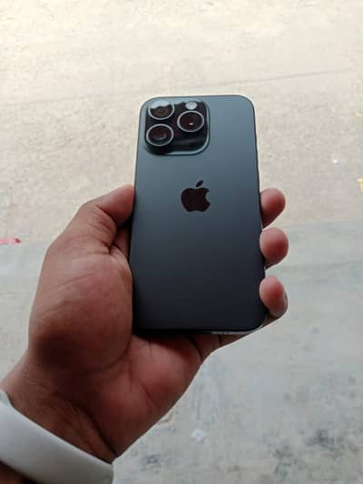 Apple iPhone 15 Pro