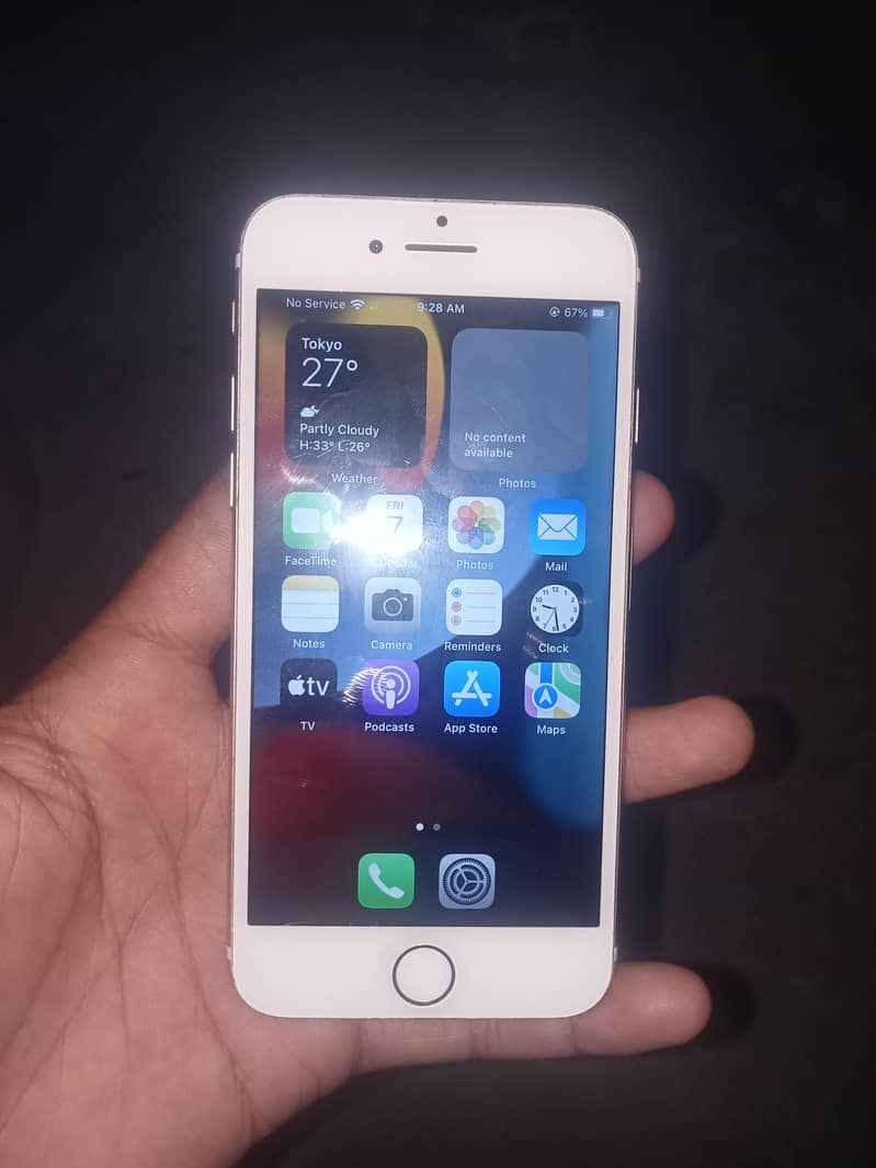Apple iPhone 7 2