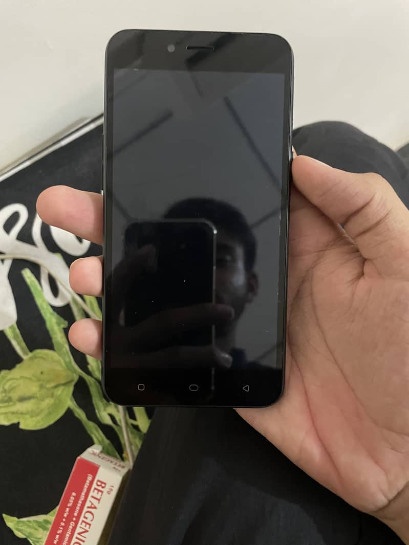 OPPO A71 3
