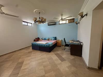 1 Bedroom Furnished in DHA Phase 5 Near Lums University Room for Rent