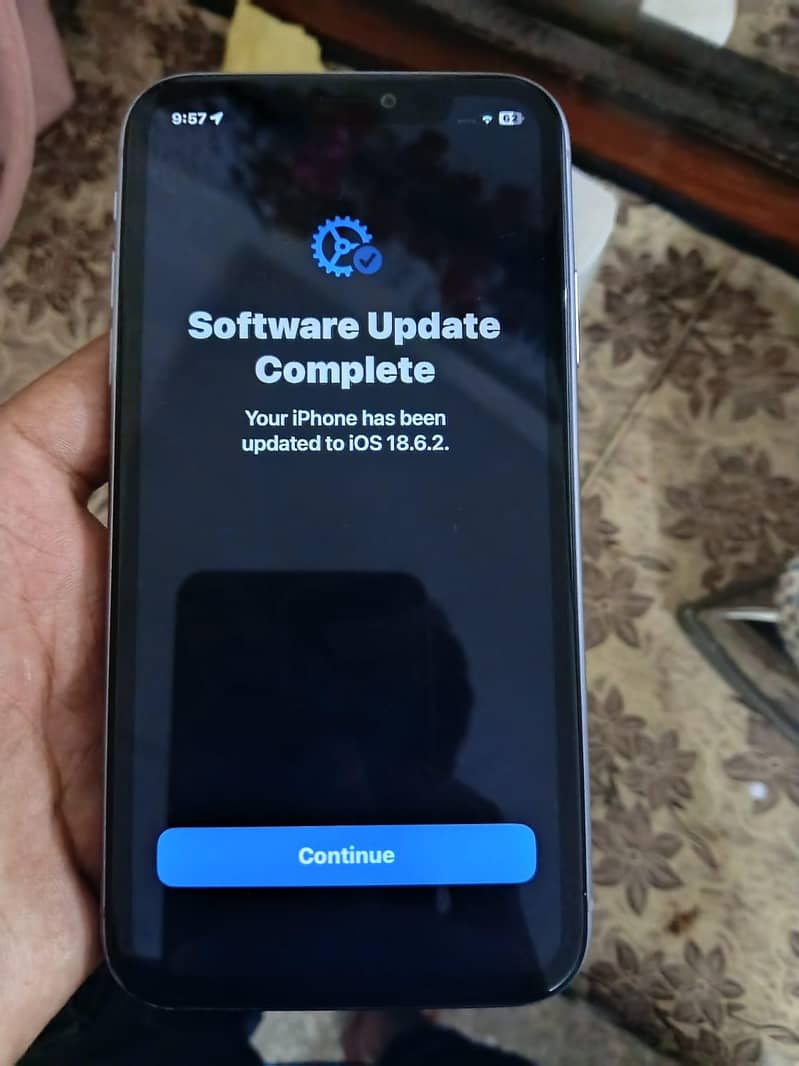 Apple iPhone 11 7